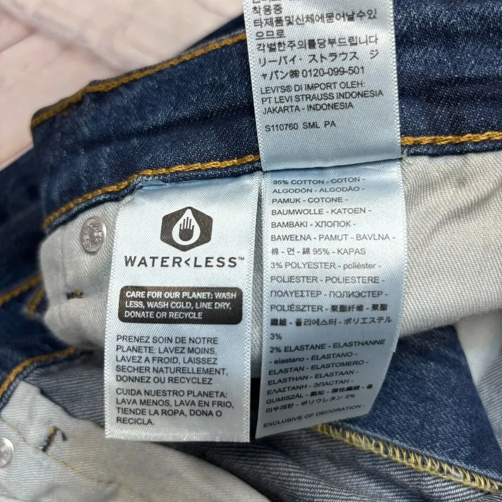 NWT Levi's 505 Regular Straight Jeans Men Size 38x30 Blue Denim C131 -11